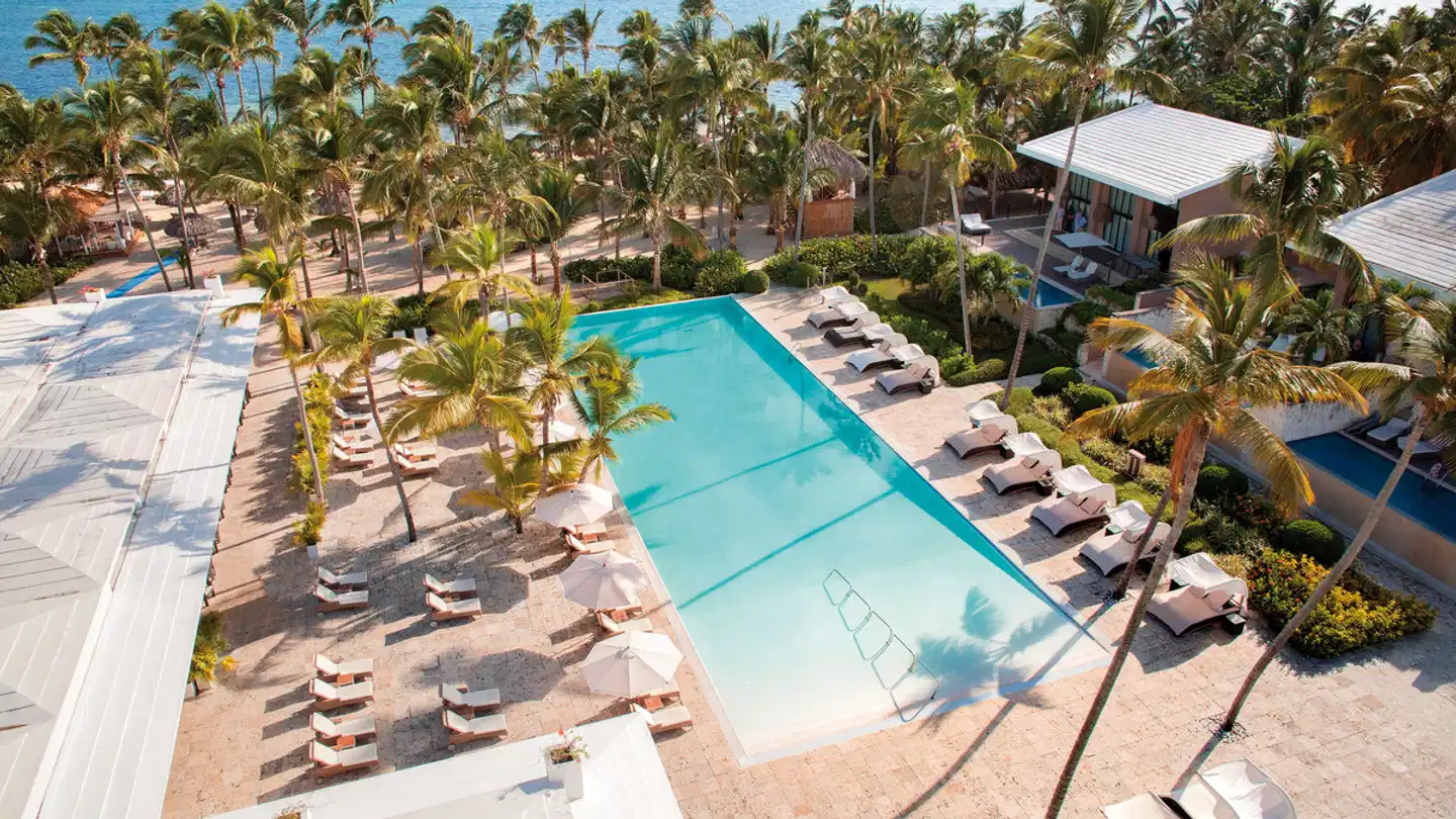 Catalonia Royal Bávaro Pool