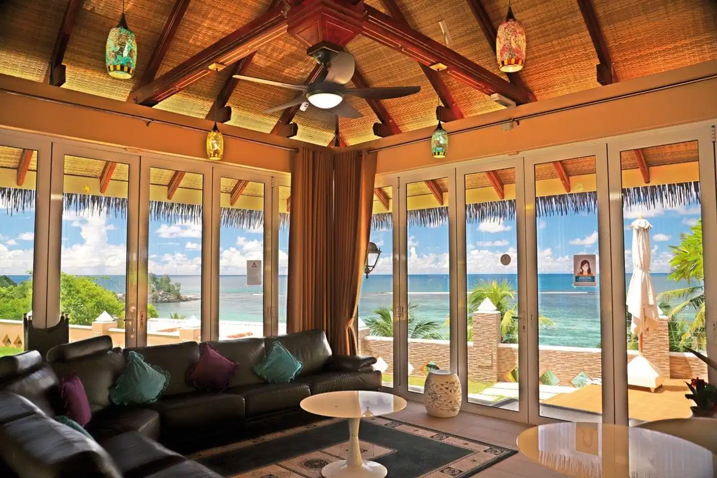 Au Fond de Mer View Lobby