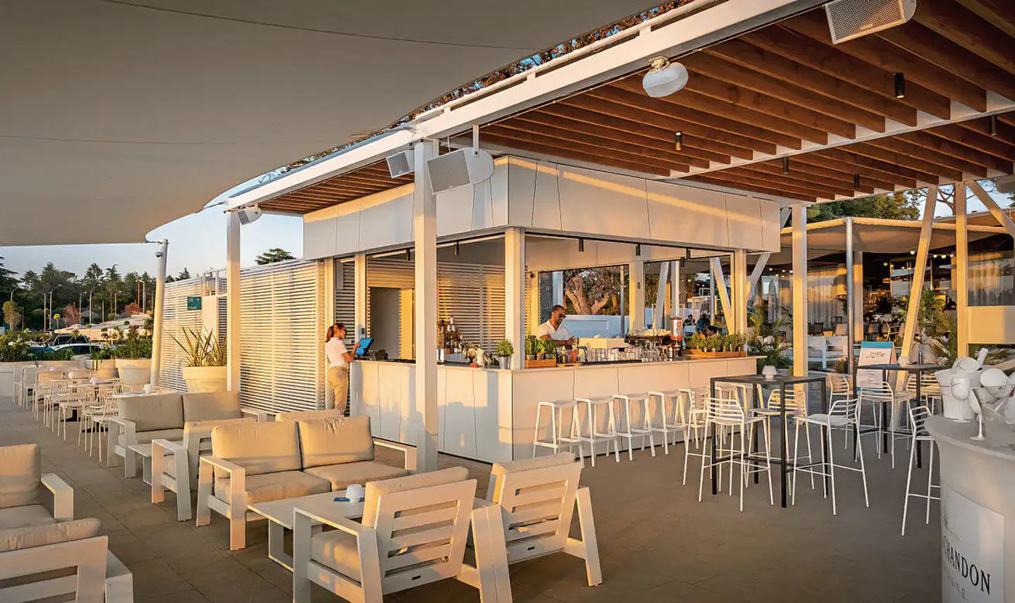 Marea Valamar Collection Suites Bar