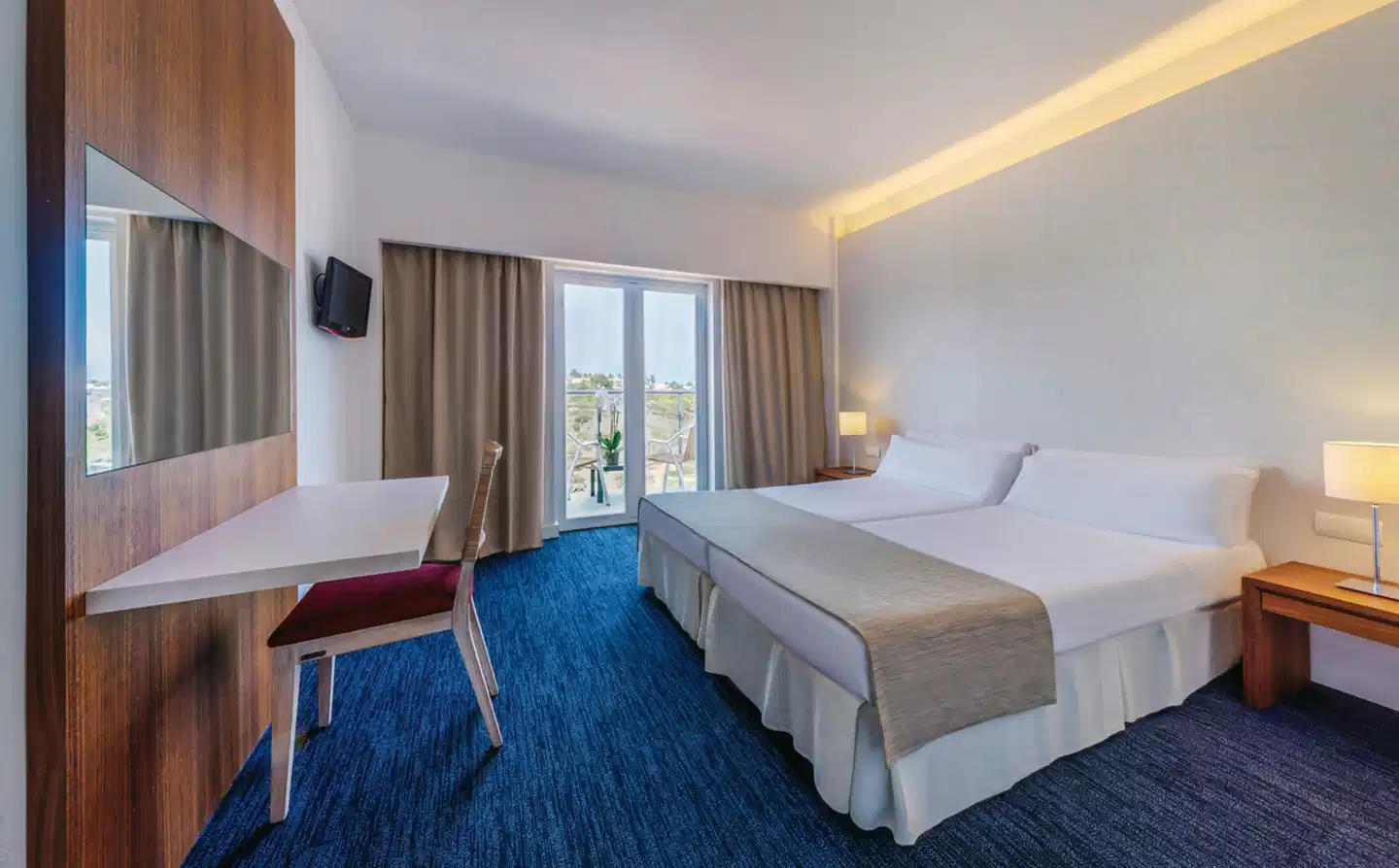 Alua Illa de Menorca by AMR Collection Wohnbeispiel