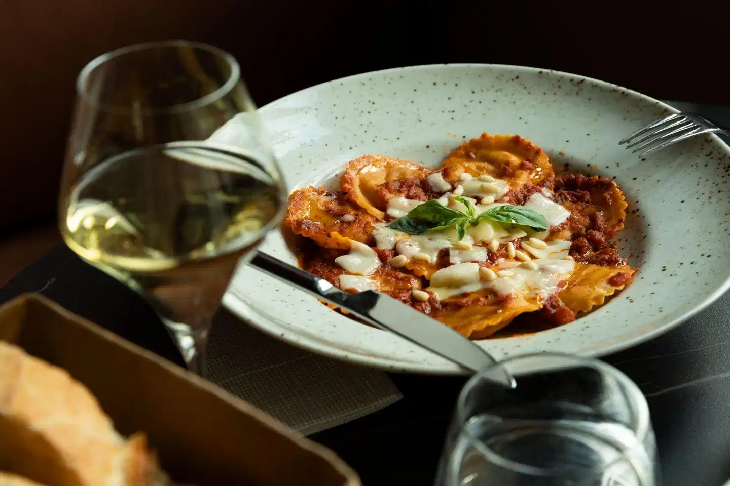 AC Hotel by Marriott Paris Porte Maillot Restaurant