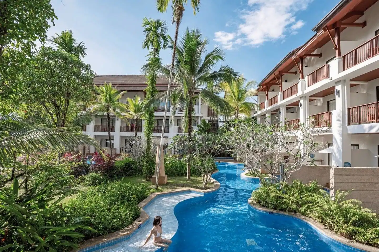 Apsara Beachfront Resort & Villa Aussenansicht
