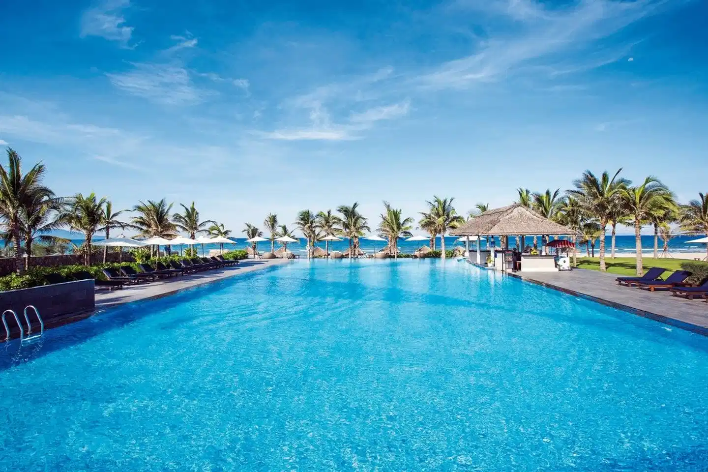 Melia Danang Beach Resort Pool