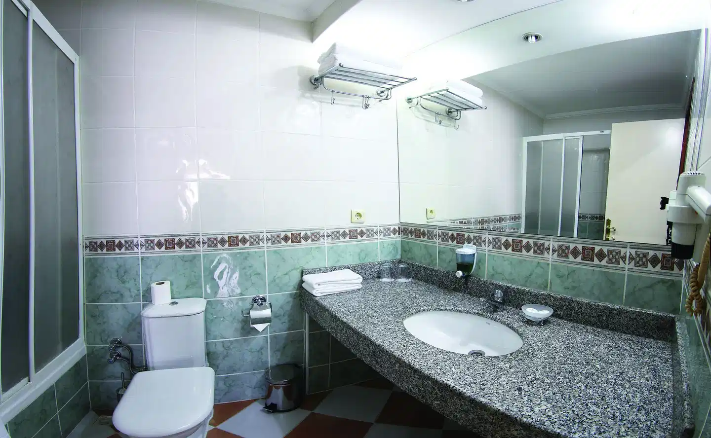 Benler Hotel Badezimmer