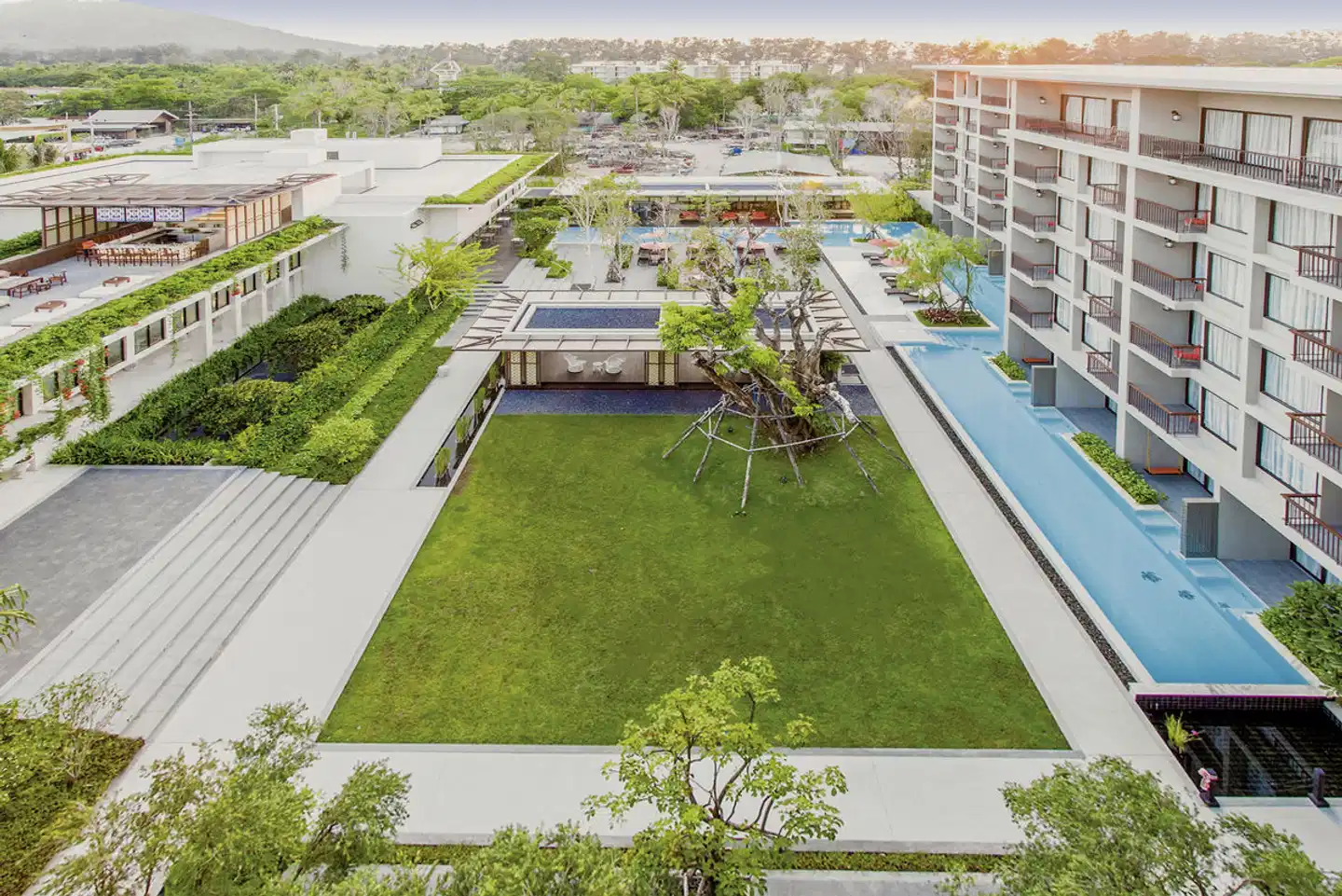 Proud Phuket Aussenansicht