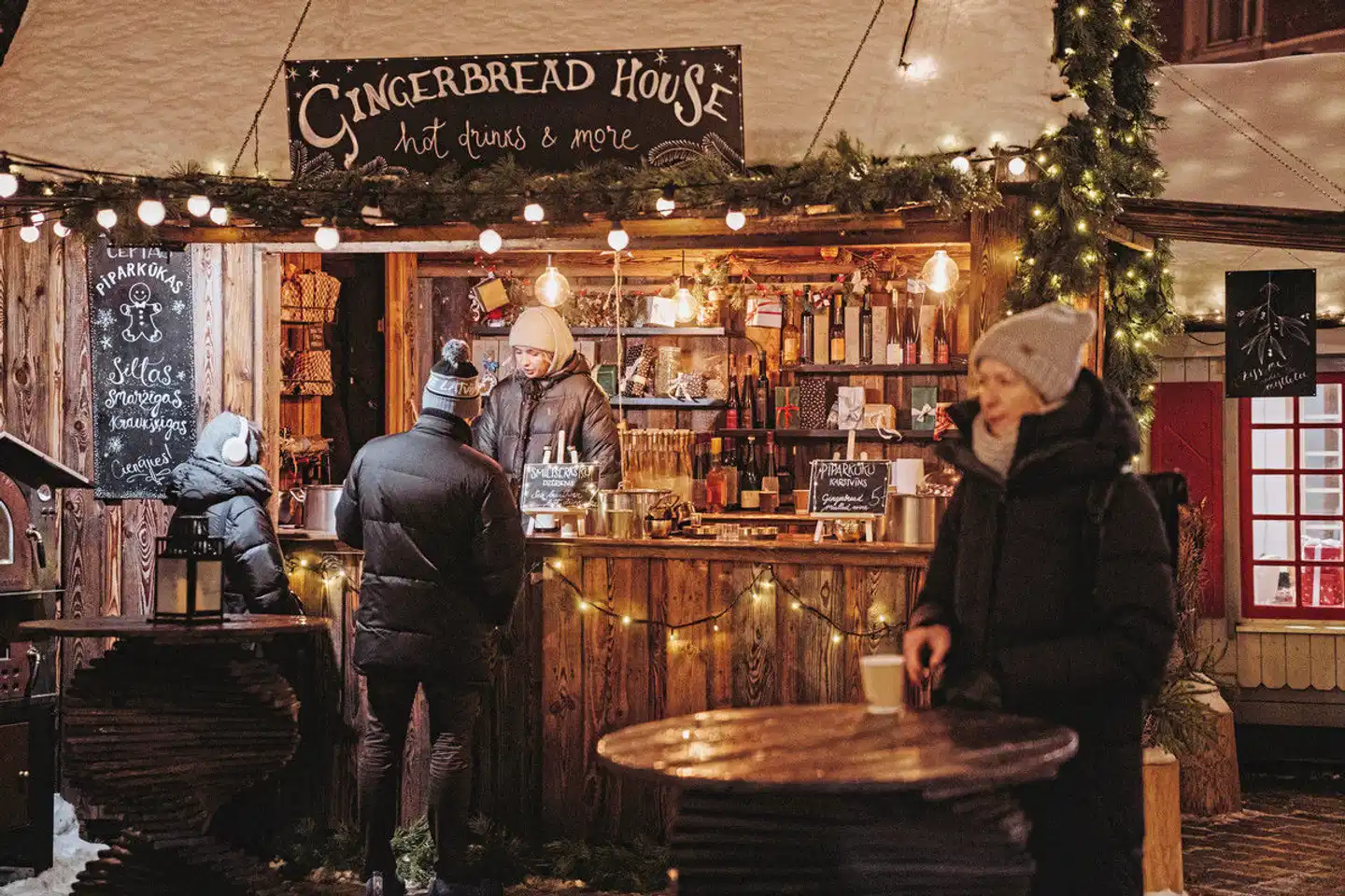 Christmas Shopping in Riga Bar