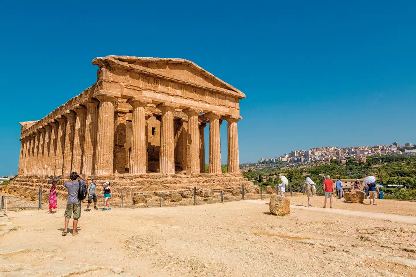 Tempel, reizvolle Landschaften und der Ätna (Standard-Variante) Strand