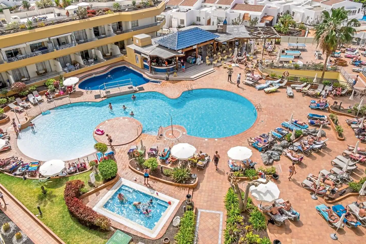 HOVIMA Santa Maria Pool