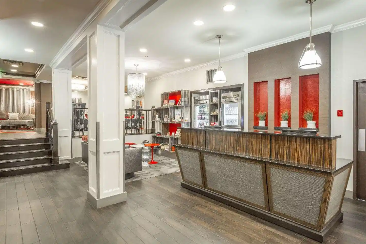 Best Western PLUS Inn at the Peachtrees Hotel Lobby