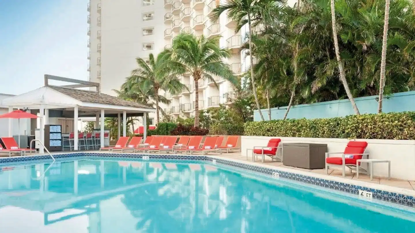 Miami Marriott Biscayne Bay Pool