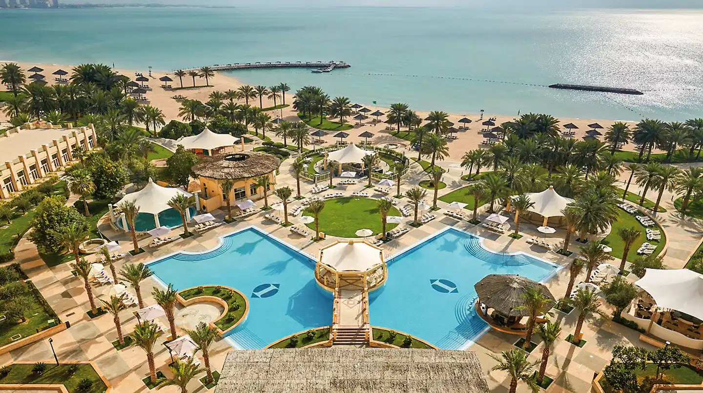 InterContinental Doha Beach & Spa Pool