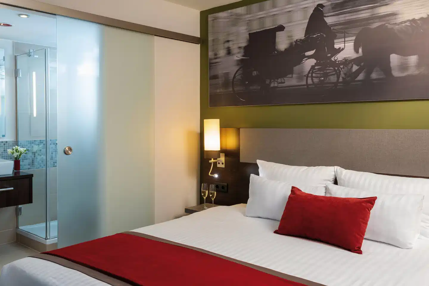 Leonardo Hotel Vienna Wohnbeispiel