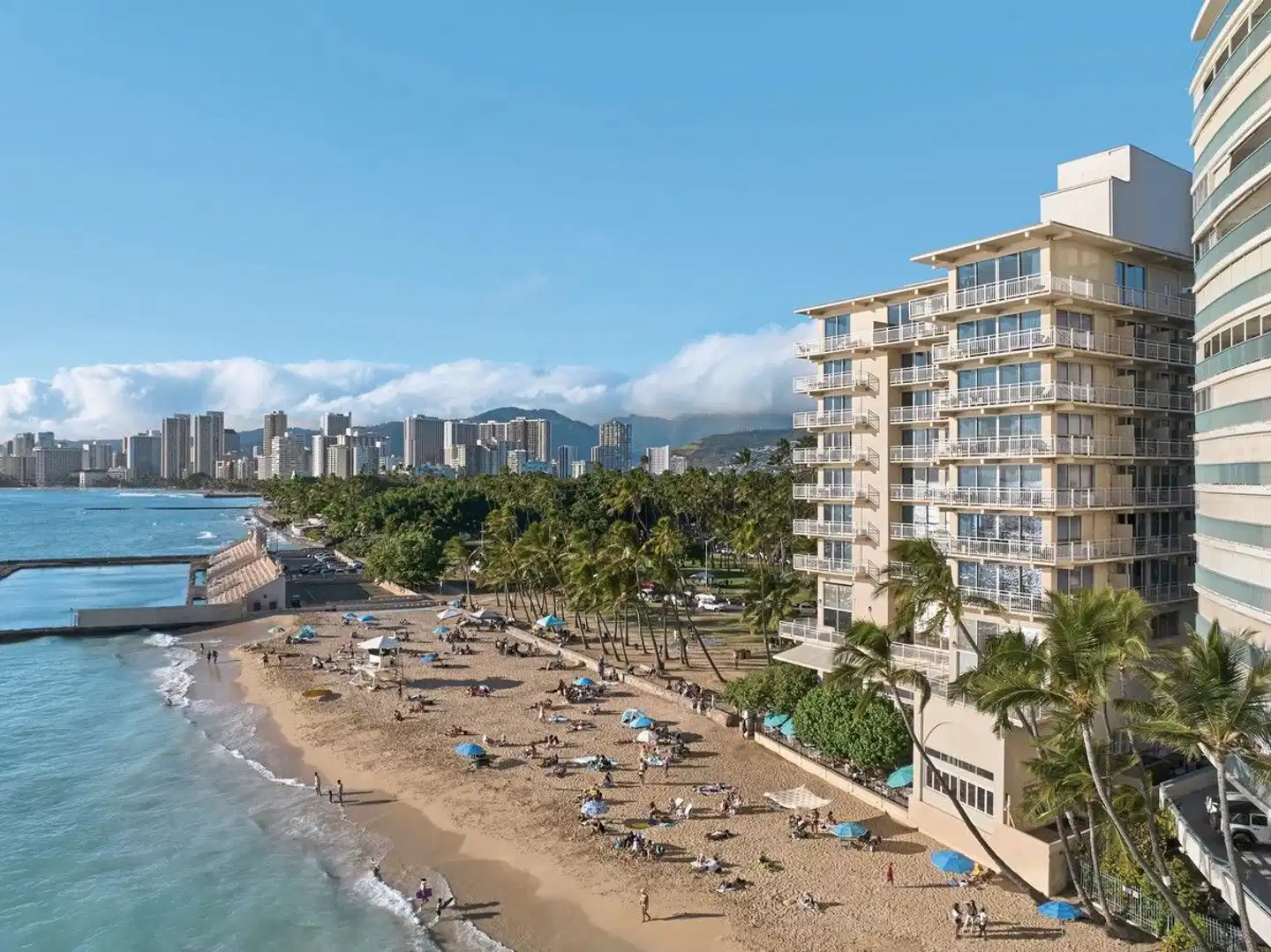 Kaimana Beach Hotel Aussenansicht