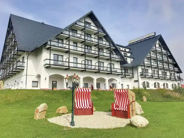 Alpina Lodge Hotel Oberwiesenthal Aussenansicht