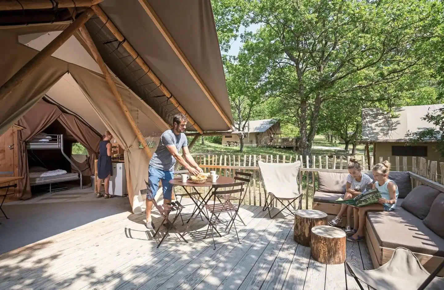 Village Huttopia Dieulefit Terrasse