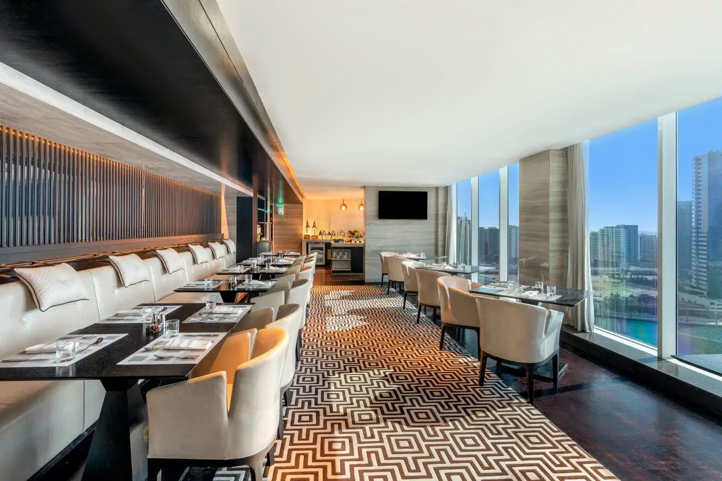 Pullman Dubai Downtown Restaurant