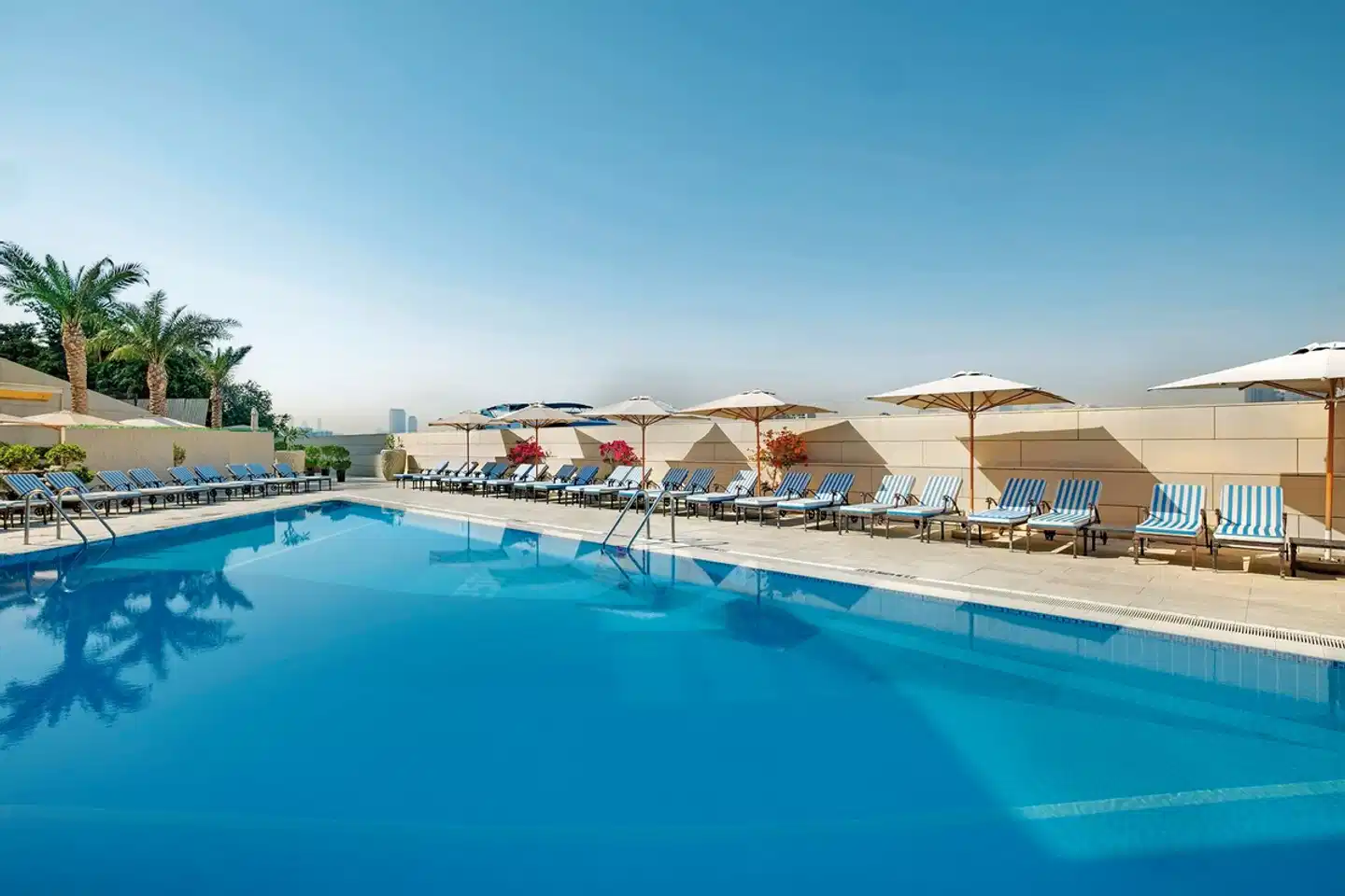 Sheraton Dubai Creek Hotel & Towers Pool