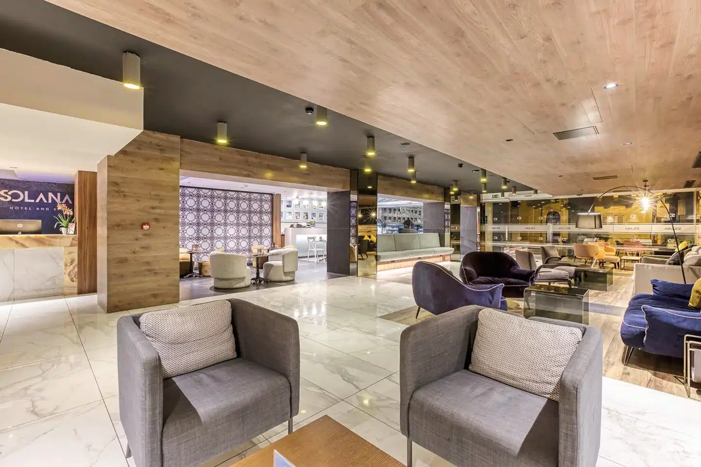 Solana Hotel & Spa Lobby