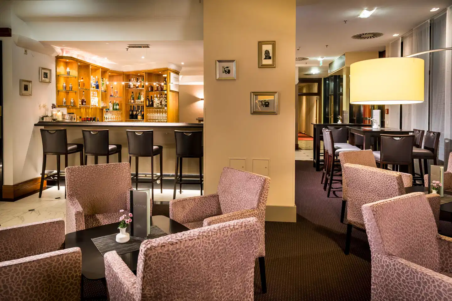 Ramada by Wyndham Graz Bar