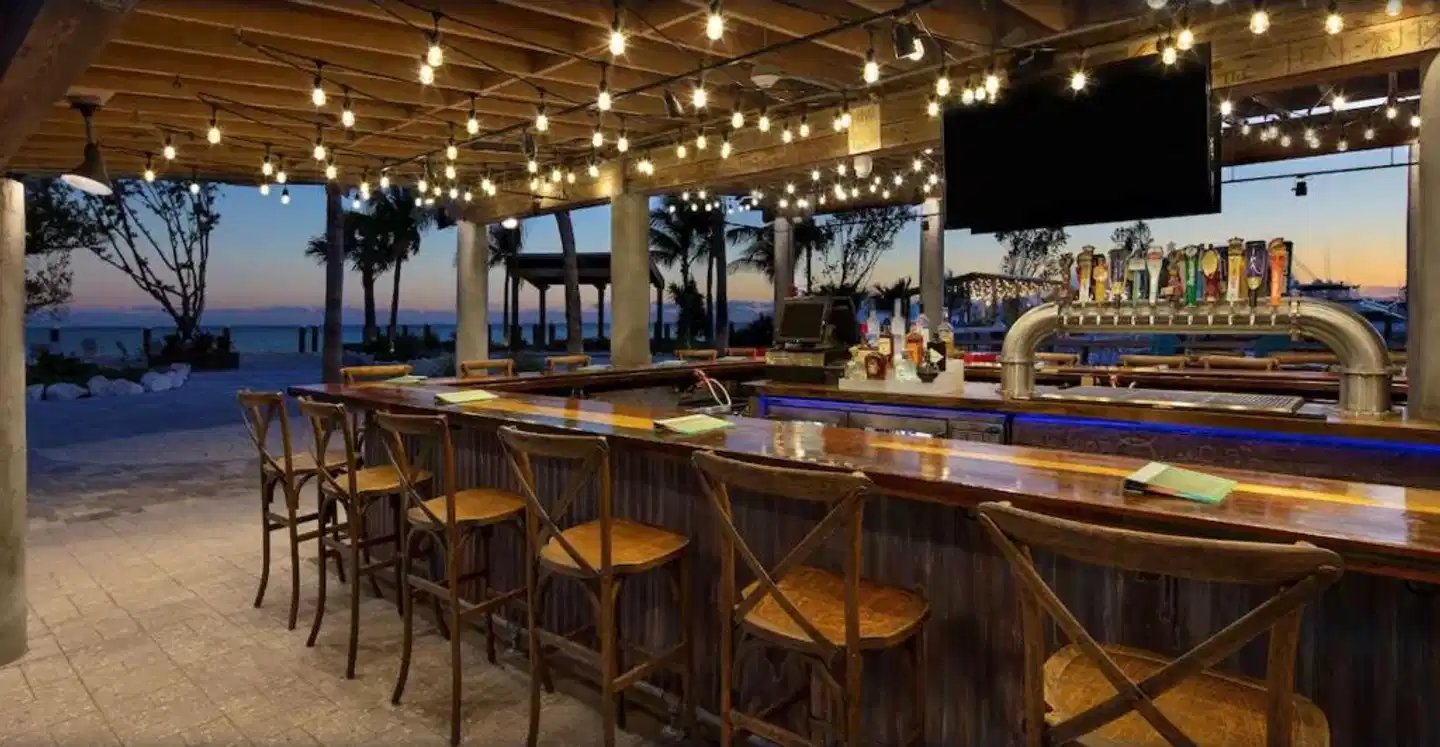 Three Waters Resort And Marina, Islamorada, A Tribute Portfolio Resort Bar