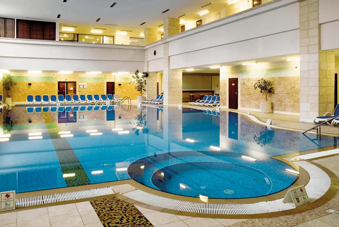 Melia Grand Hermitage Hallenbad