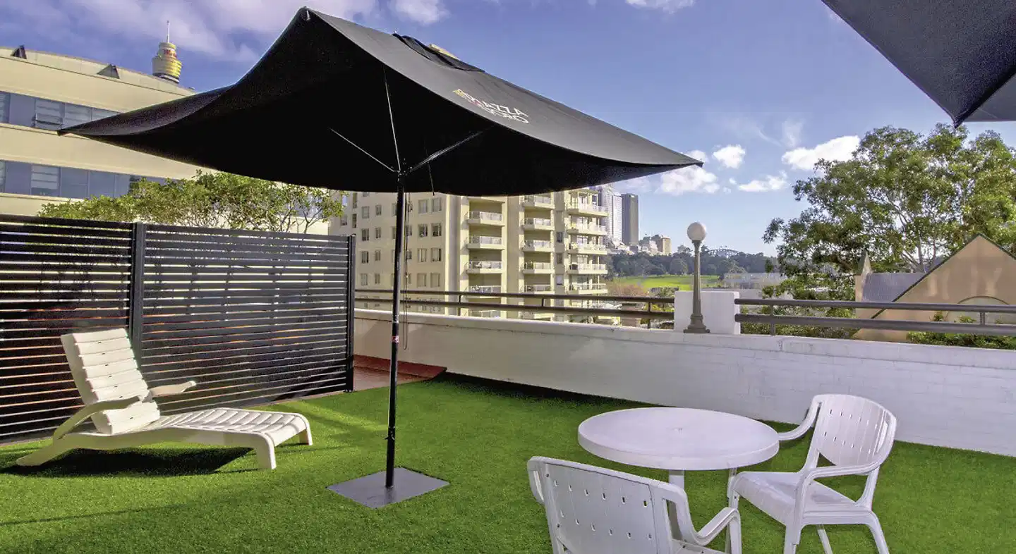 The Sydney Boulevard Terrasse