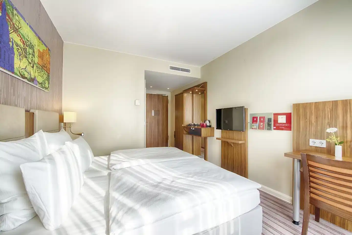 Leonardo Hotel Dresden Altstadt Wohnbeispiel