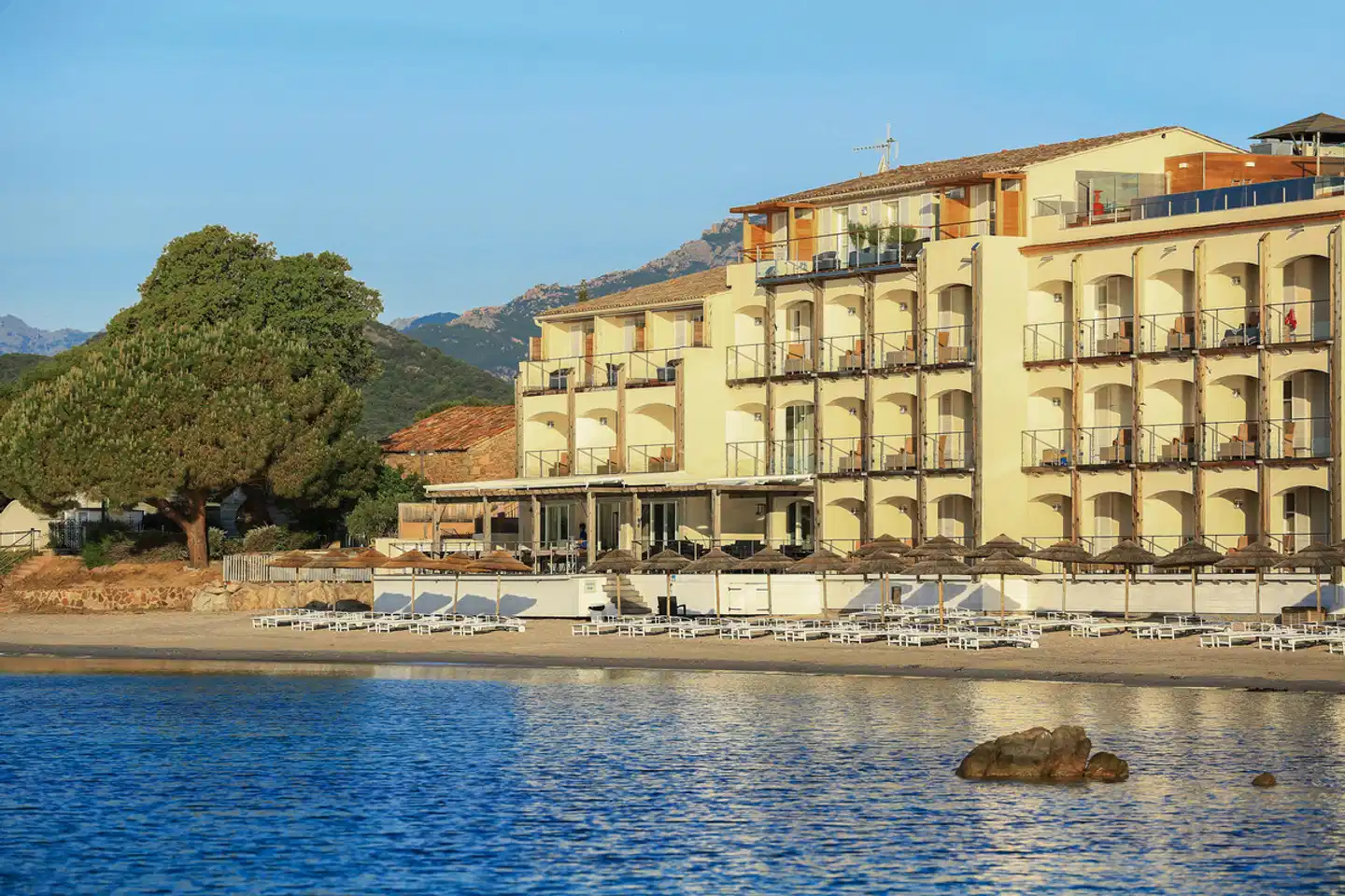 Le Pinarello Hôtel Aussenansicht