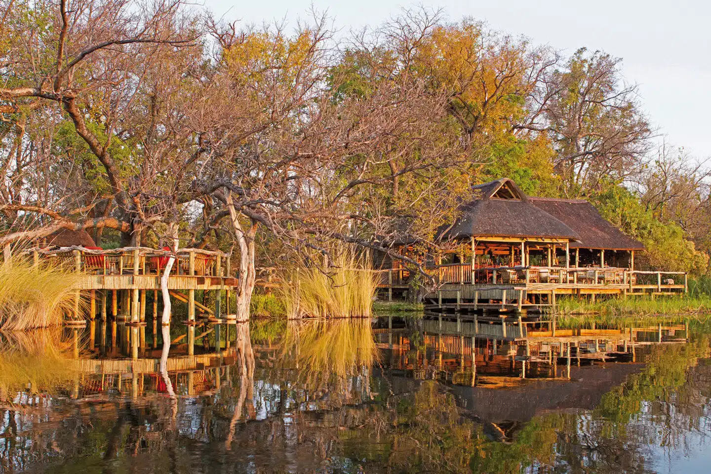Camp Xakanaxa Aussenansicht
