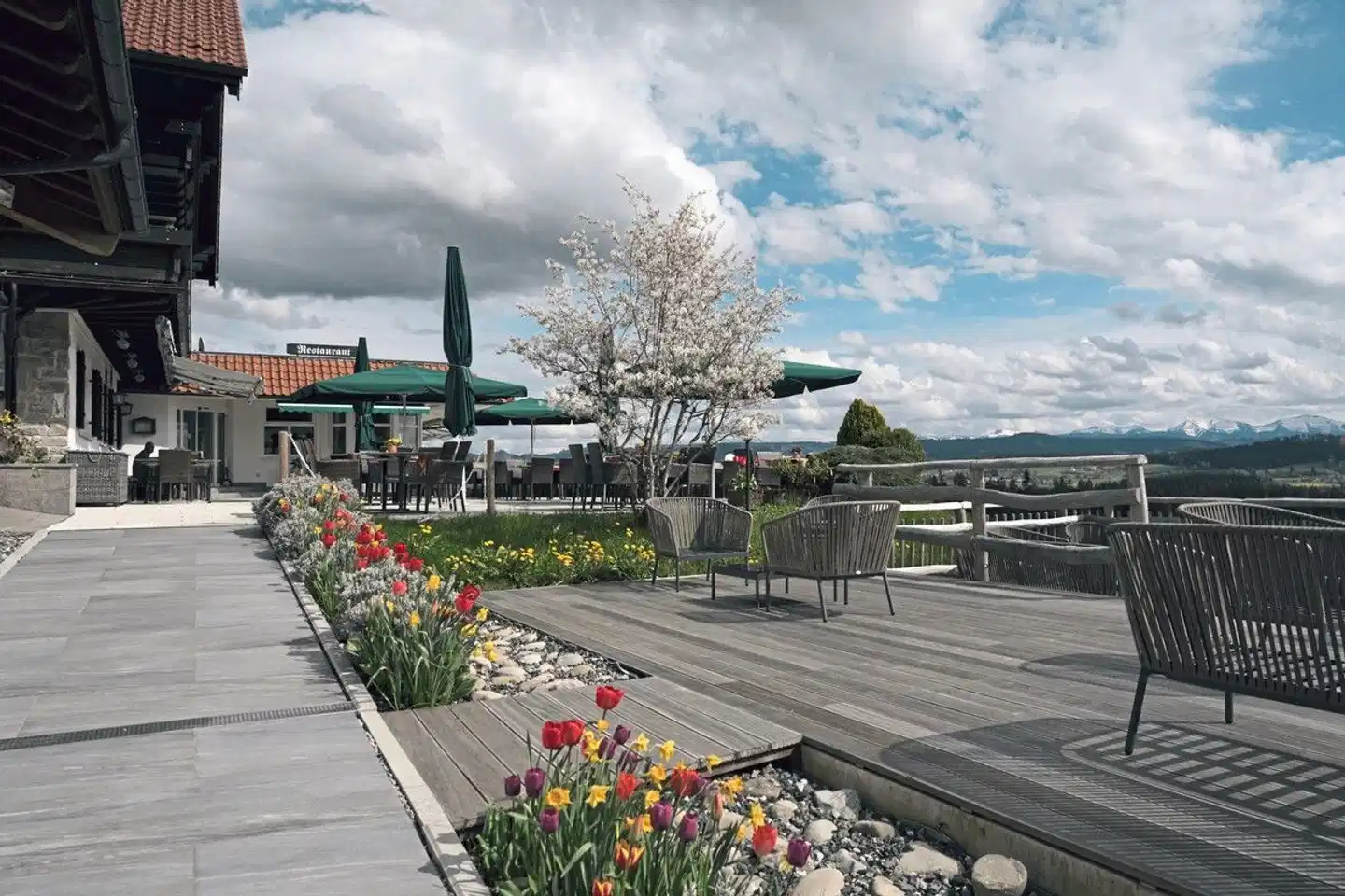 Berghotel Jägerhof Terrasse