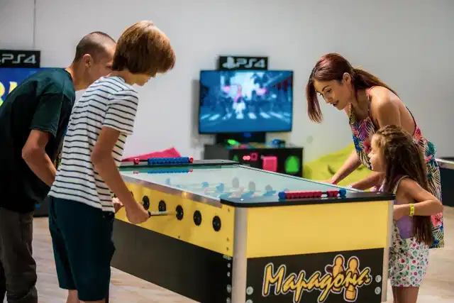 Prestige Hotel & Aquapark Personen