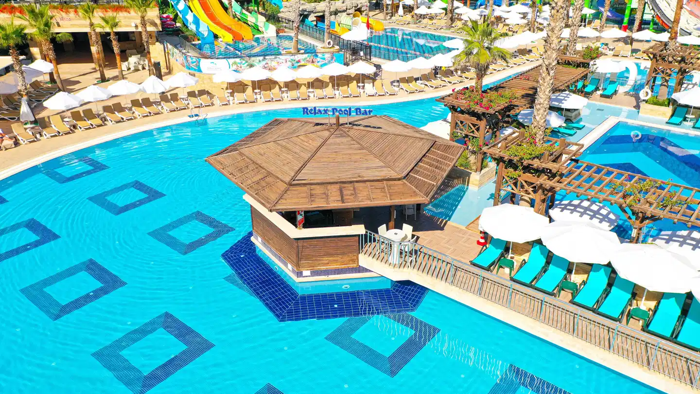 Crystal Sunset Luxury Resort & Spa Pool