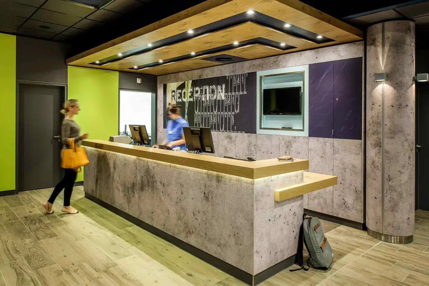 ibis budget Salzburg Airport Lobby