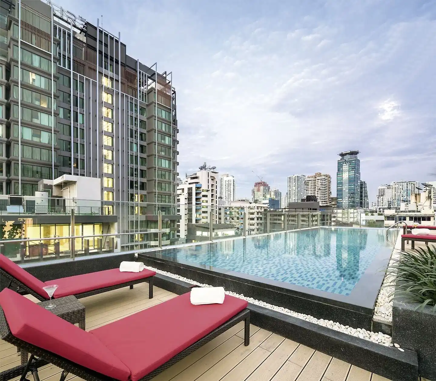 Travelodge Sukhumvit 11 Pool