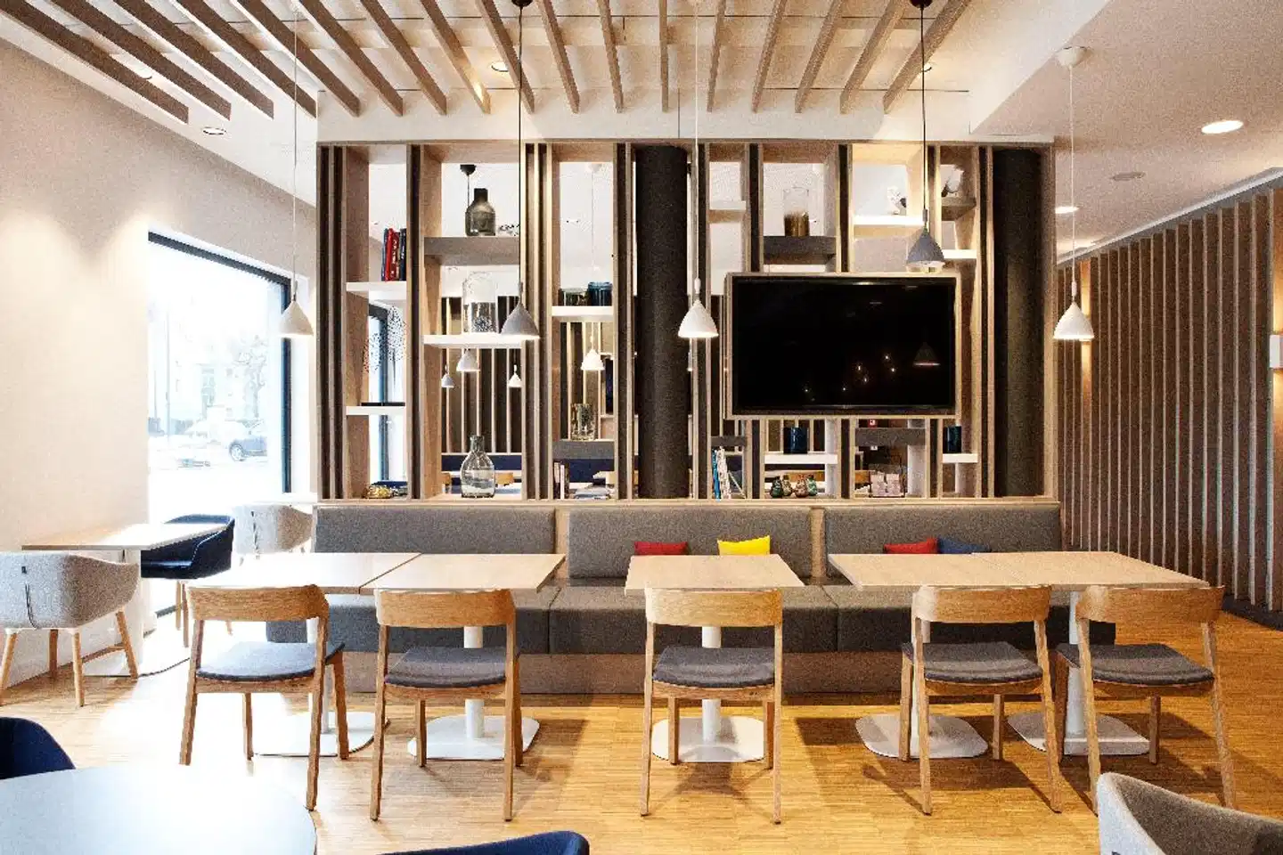 Holiday Inn Express Trier Bar