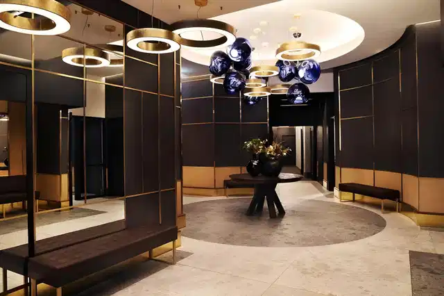 Hótel Reykjavík Saga Lobby