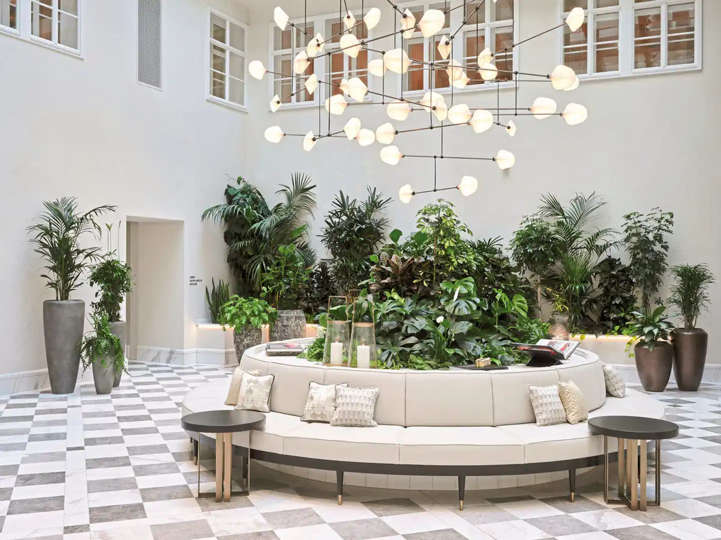 Rosewood Vienna Lobby