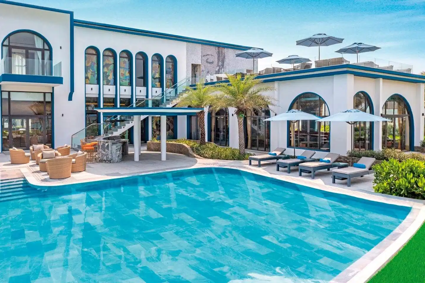 Wyndham Hoi An Royal Beachfront Resort Pool