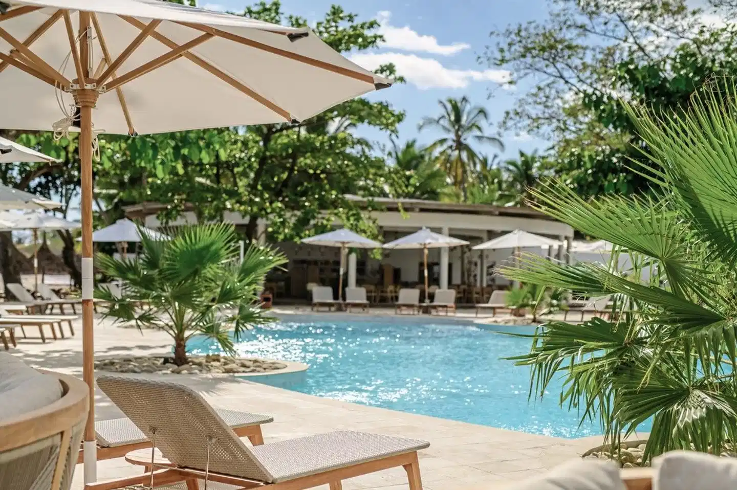 Royal Andilana Resort & Spa Pool