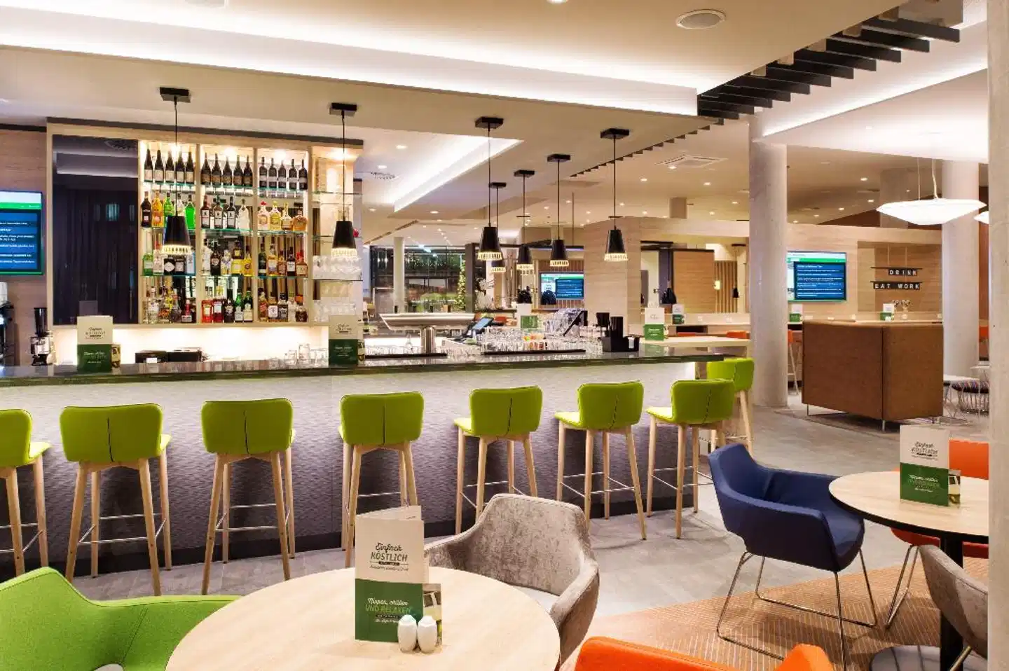Holiday Inn Frankfurt Airport Bar