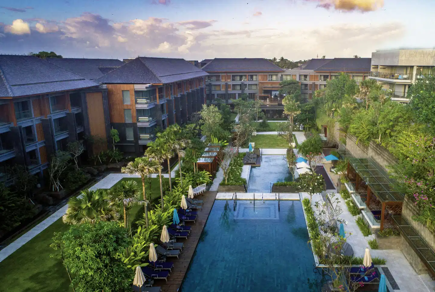 Hotel Indigo Seminyak Bali Beach Aussenansicht