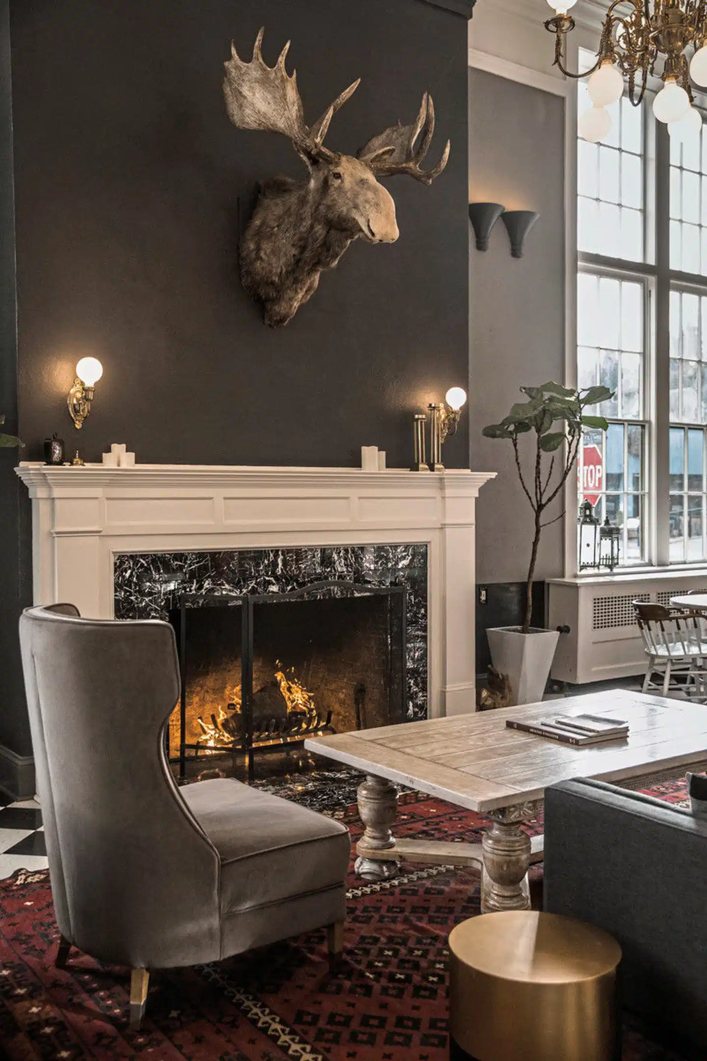 Hood River Hotel Lobby