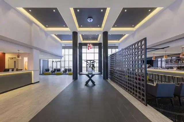 Travelodge Hotel Sydney Airport Lobby