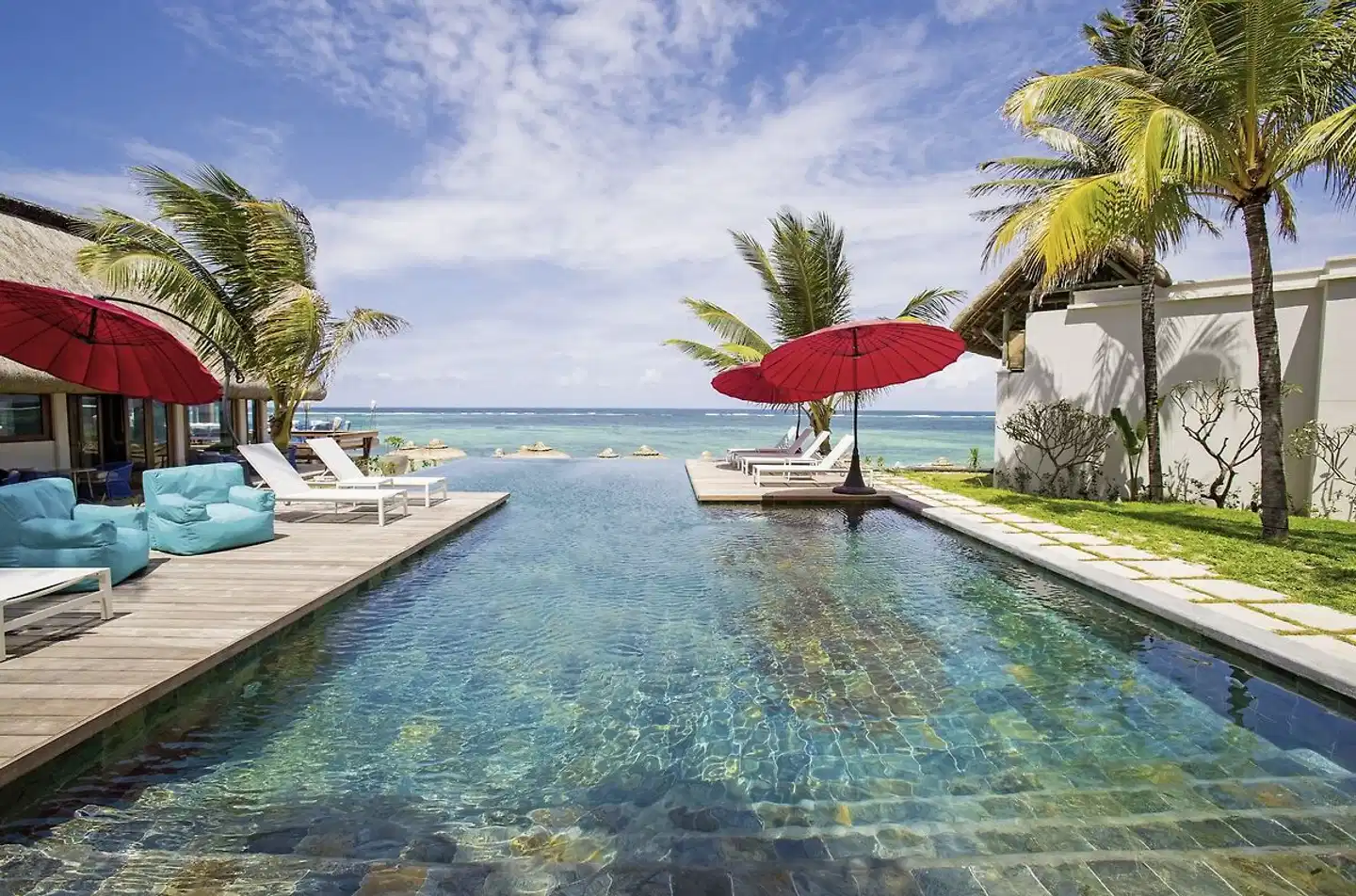 C Mauritius Pool