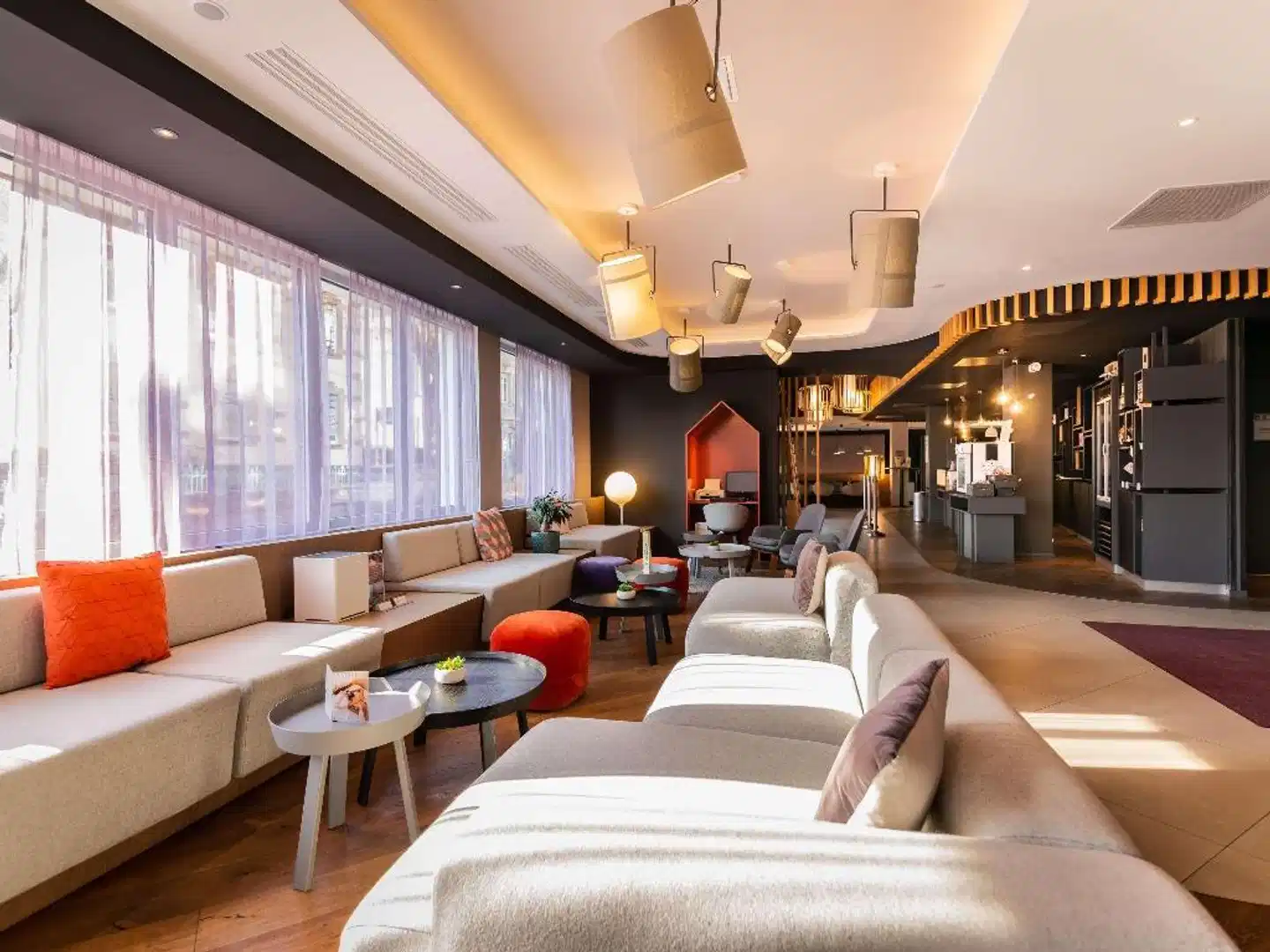 Novotel Suites Colmar Centre Lobby