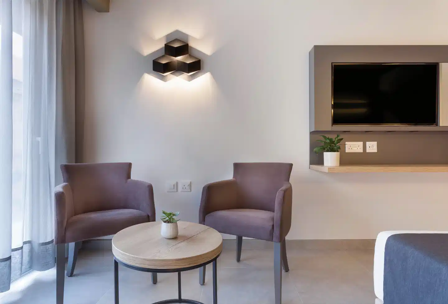 Azur Hotel by ST Hotels Lobby