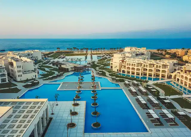 Steigenberger Resort Alaya Aussenansicht