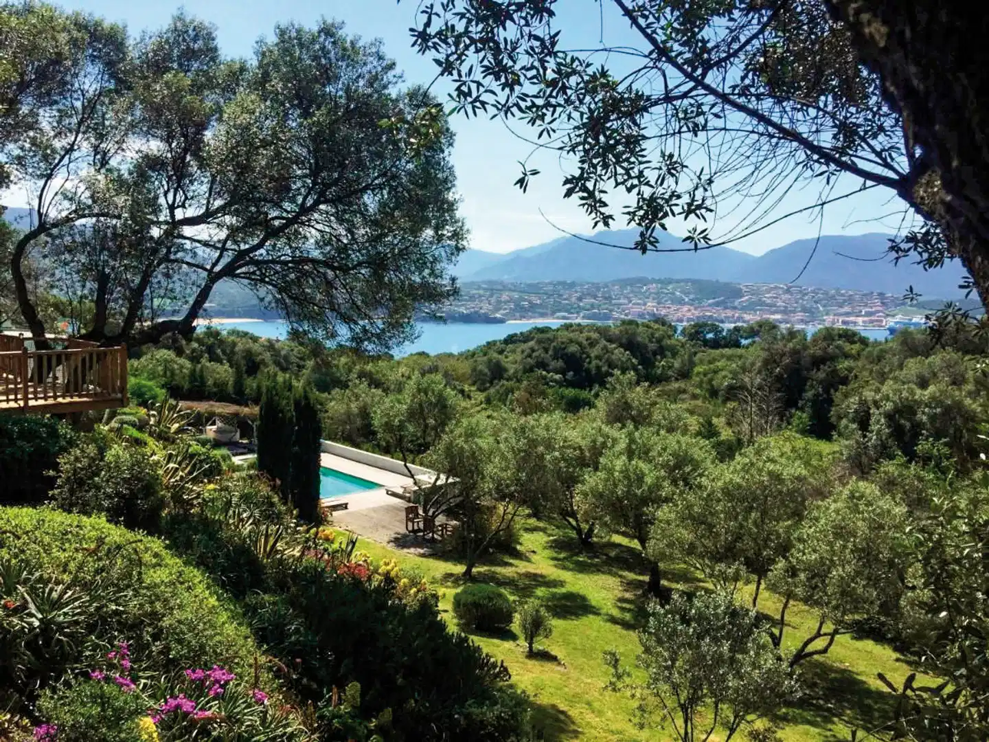 L'Hostellerie Moulin des Oliviers Landschaft