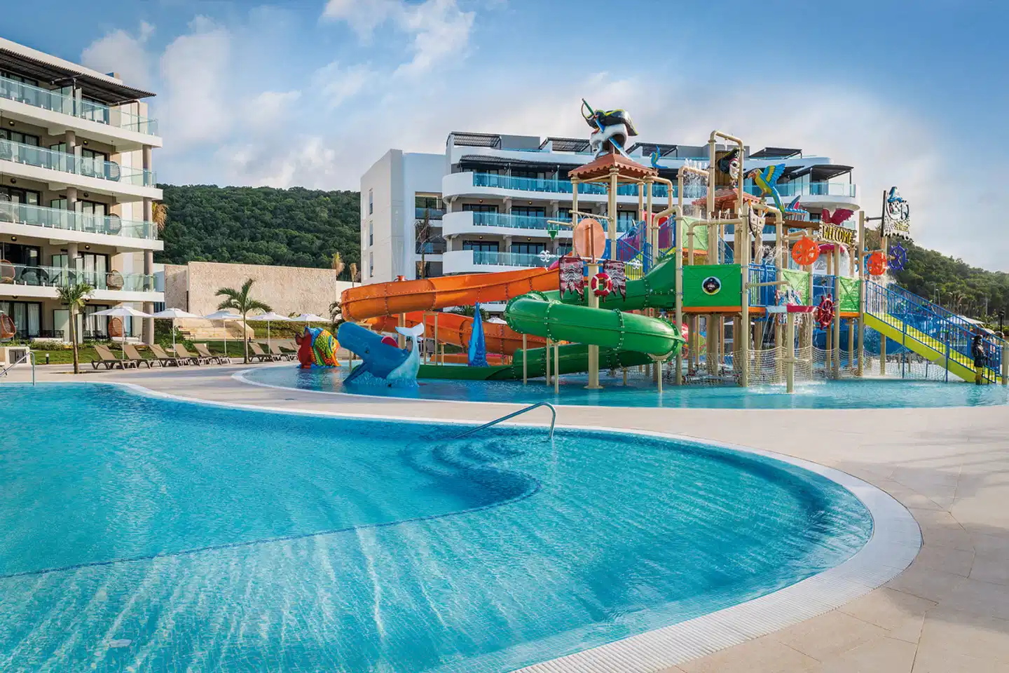 Ocean Coral Spring Pool