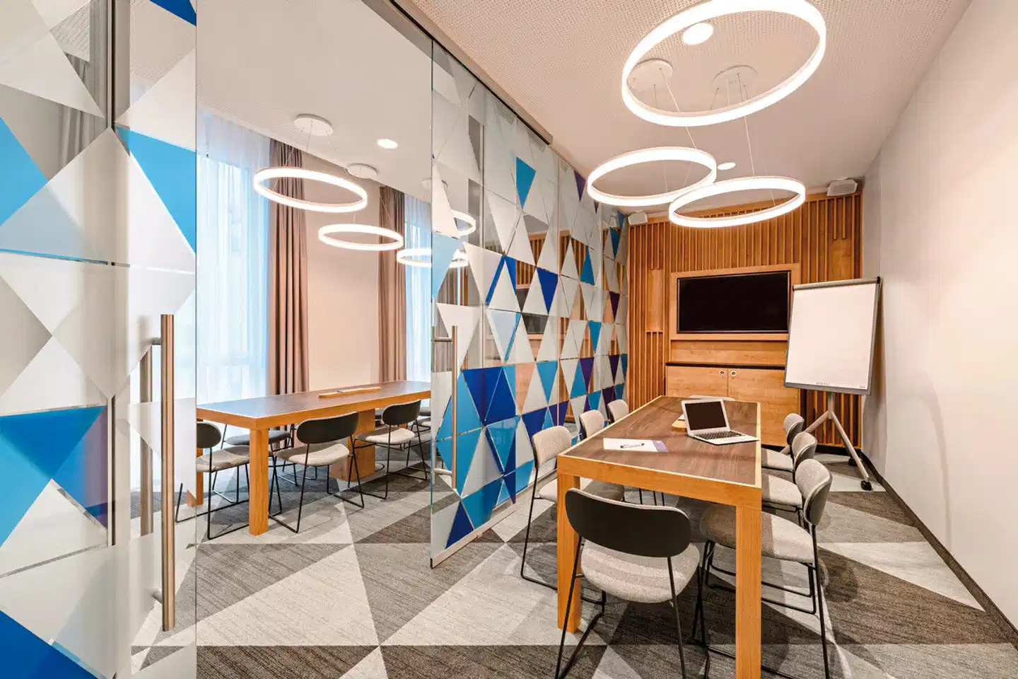 Holiday Inn Express Regensburg Restaurant